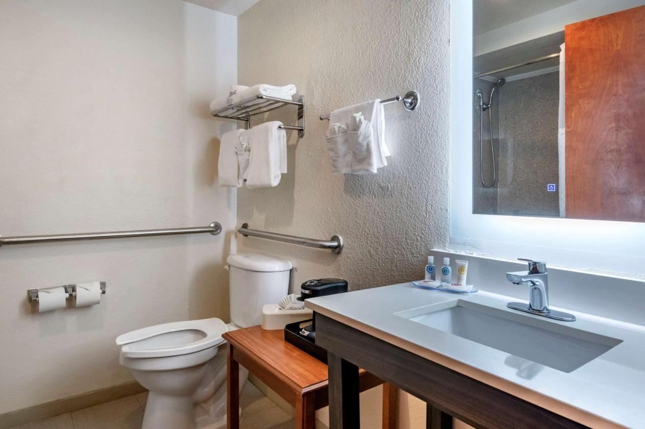 Comfort Suites Fort Pierce I-95 Buitenkant foto